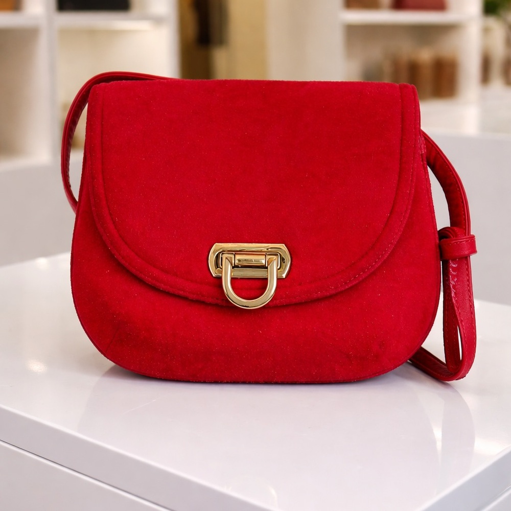 Vintage FRENCHY OF CALIFORNIA Red Purse -So Chic!!!
